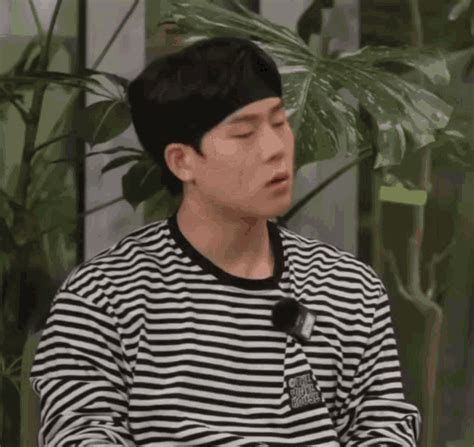 Jooheon GIFs Tenor