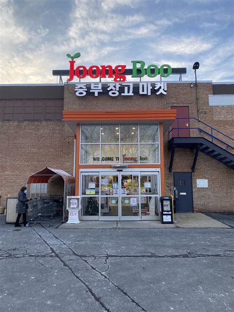 Joongboo market. Joong Boo Market Glenview. 670 Milwaukee Ave Glenview, IL 60025 Tel: (847) 789-5010 Fax: (847) 635-8348 Mon-Sun 8:00AM - 9:00PM Open year-round, 365 days 
