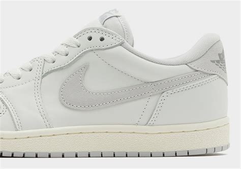 Jordan 1 low 85 neutral grey. Back in 2020, Jordan Brand made a concerted effort to get back in touch with their roots, developing an entirely new rendition of the Air Jordan 1 based on t... 