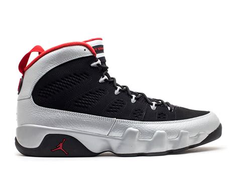 Jordan 9 ix retro. You can never go wrong with an Air Jordan retro in black and red, and this "Bred"-themed Air Jordan 9 is certainly no exception. The Air Jordan 9 "PE" returned in 2018 with a classic color scheme. Predominantly dressed in black, the clean look features a mix of full grain leather with patent leather detailing for some extra shine on the upper. 