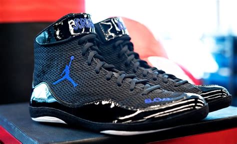 Jordan boxing shoes. 