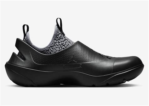 Jordan system 23. The Jordan System 23 Clog. Recently, the two-part silhouette emerged in a predominantly grey ensemble that’s complimented by a multi-colored inner-bootie. The breathable, comfortable design ... 