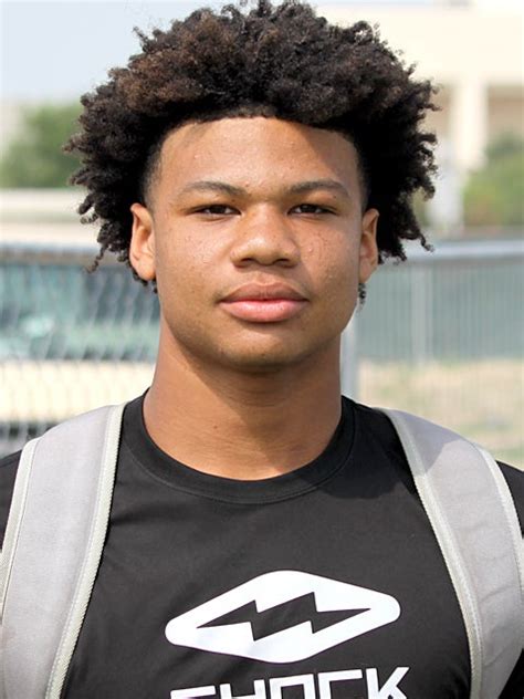 May 20, 2023 · 7 Up until this weekend, Texas A&M had yet to offer an in-state tight end for the class of 2024. But, that changed on Saturday afternoon. While in town on an unofficial visit, Jordan Washington... . 