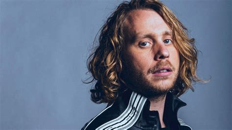 Joris Delacroix is playing