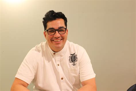 Jose garces chef. Learn about Chef Jose Garces, his culinary journey, his restaurants, his recipes, and his music. Watch his videos, order his meals, and book him for speaking appearances. 