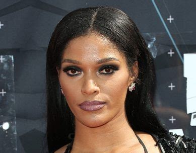 Joseline Hernandez has an estimated net worth of up to $300 Thousand. Joseline Hernandez was discovered by Grammy Award winning record producer Stevie J while performing as a stripper at the Onyx Club in Atlanta. In 2012, she became part of the original cast of Love and Hip Hop: Atlanta, appearing as Stevie J’s new artist, an aspiring rapper .... 