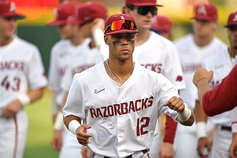 Apr 24, 2023 · Josenberger became the second Arkansas outfielder injured in the last two weeks. Starting left fielder Jared Wegner, batting .351 with team-highs of 12 home runs and 41 RBI, suffered a hairline ... . 