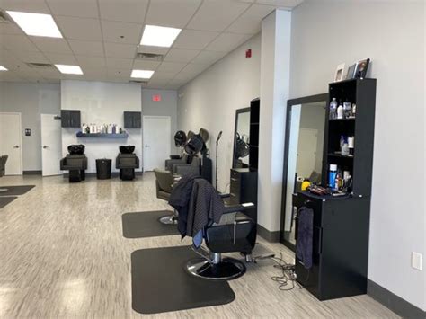 Joseph Vincent's Hair Studio located in the Parkade Center Plaza. We are a fun and energetic unisex salon. We thrive on making our customers walk out looking great! We have been open for a little...