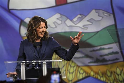 Journalist and politician: A look at Alberta Premier Danielle Smith