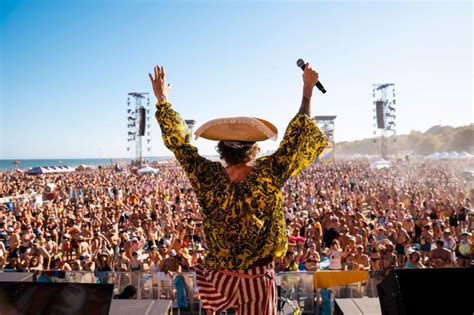 Jovanotti: Jova Beach Party dates 2024 and concert tickets online ...