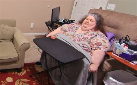 Joyce from 600 lb life. Joyce's Story Part 2. Joyce needs home health care 24/7 and hasn't left the house in three years; getting to Dr. Now in Houston is just the first step; when he prescribes therapy in which Joyce must revisit an unhappy past with her mom, it may be more than she can handle. Starring: Younan Nowzaradan. Stream 70+ live channels and 70,000+ titles ... 