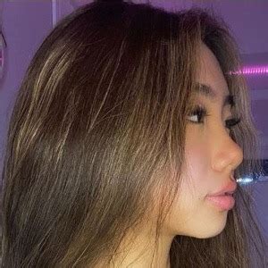 Joyy.Li Onlyfans Leak +18 💦 20 Vids