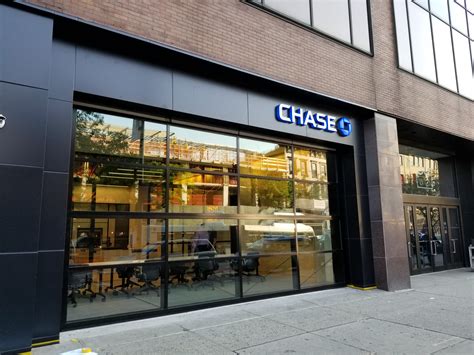 Customer service: call to this number to get customer support at Chase bank: 1-800-935-9935. Hours of operation: you can see the opening hours of the branches around you by following the steps described below, using the map of the Chase locator.. Jpmorgan chase branch near me