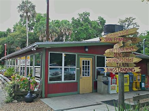 Jts seafood shack. 5224 North Oceanshore Boulevard | Palm Coast | Florida 32137 | 386.446.4337. On Old Scenic Highway A1A in Palm Coast, you will find a cozy place also known as 'The … 