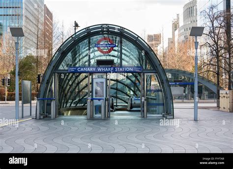 Jubilee line - Canary Wharf