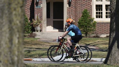 Judge appoints facilitator, gives St. Paul until May 18 to produce public records around Summit Ave. bikeway