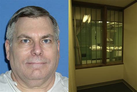 Judge delays next week’s execution of Texas death row inmate