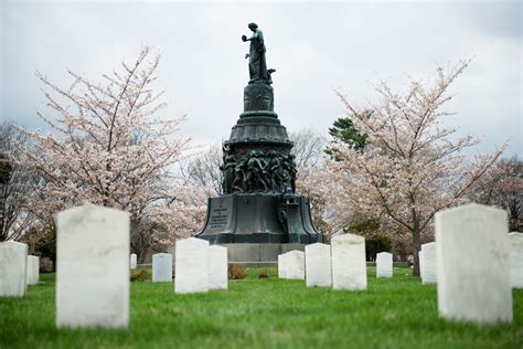 Judge issues order keeping Confederate memorial at Arlington Cemetery for now