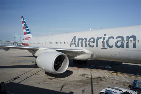 Judge sentences American Airlines passenger who spat on passenger, assaulted crew member before deploying emergency slide