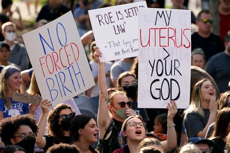Judge temporarily blocks Iowa’s new ban on abortions after about six weeks of pregnancy, making them legal again for now