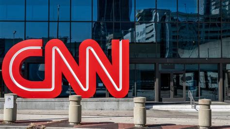 Juez dice que el uso de CNN de “la gran mentira” con respecto a Trump no es difamación