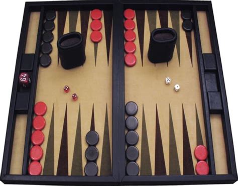 Jugar backgammon en volcano casino.