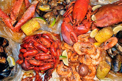 Juicy crawfish & seafood. 45 reviews and 71 photos of JUICY SEAFOOD & BAR "This was #1 had 1/2 headless shrimp 1/2 snow crab sausage, corn and potatoes. I loved the portion. It was perfect for 1 person. My husband got the fried catfish, Cajun fries … 