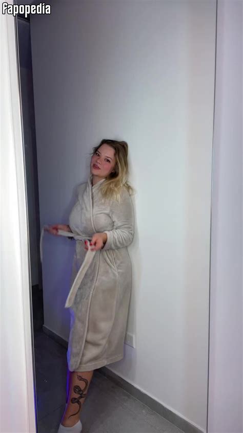 Juliakany Leaks [PPV] 💦 161 Pics