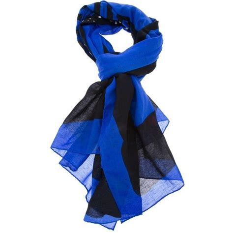 Julien david scarf