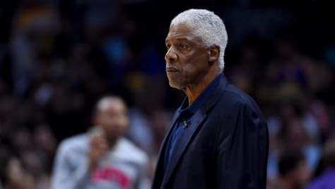 March 9, 2023 Source: YouTube ... Now, against the backdrop of today's increasingly divided world, he talks with fellow legends Julius "Dr. J" Erving, Hank Aaron, Derek Jeter to discuss their own .... 