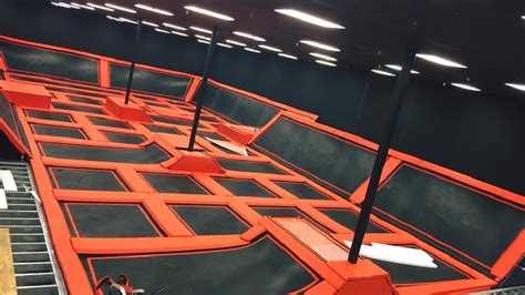 Jump lynchburg. LYNCHBURG, Va. (WSET) - Jump Trampoline Park in Lynchburg reopened on Monday with new precautions due to COVID-19. In accordance with Virginia's Phase 3 guidelines, entertainment and amusement ... 