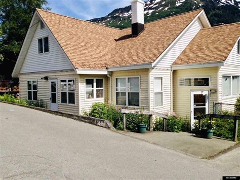 Juneau alaska homes for sale. View 117 homes for sale in Juneau, AK at a median listing home price of $425,000. See pricing and listing details of Juneau real estate for sale. 
