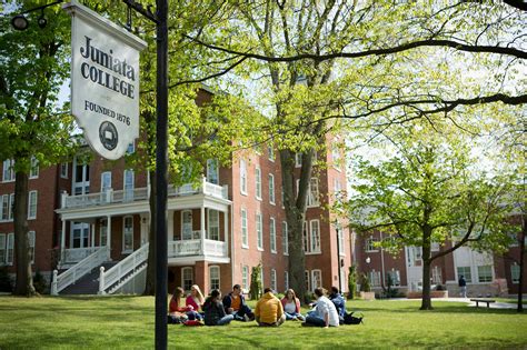 Juniata college. Student Resources. What Others Are Saying. Connect with a Transfer Student. Scholarships at Juniata reward students who do well academically, but also contribute to their school and community by getting involved. FAFSA, Juniata's code number is 003279. 