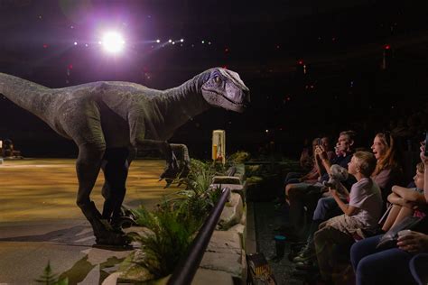 Jurassic park live tour. Si quedaste fascinado Jurassic Park (1993) y creciste con las aventuras de la franquicia, ... En 2019, por primera vez se presentó Jurassic World Live Tour en Ohio, … 