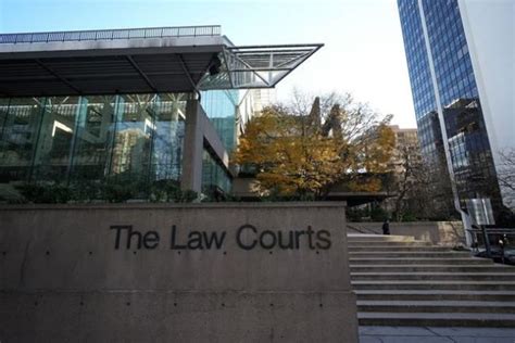 Jury retires in marathon B.C. murder trial, after lawyer tells of death threats