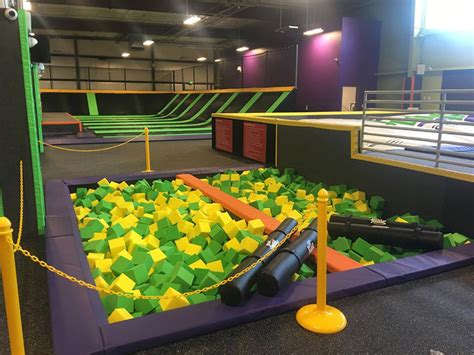 Just jump bristol tn. BRISTOL, Tenn. — Just Jump Trampoline Park is nearing completion at The Pinnacle off Interstate 81’s Exit 74 and it’s now expected to open in early March. 