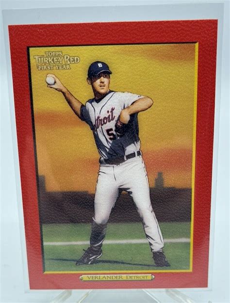Justin Verlander Unsigned Red 2005 Topps Rookie Card