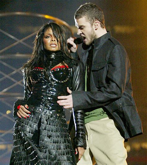 Justin timberlake and janet jackson. It was Timberlake, after all, who along with Janet Jackson at the 2004 Super Bowl halftime show gave birth to the phrase “wardrobe malfunction’’ and together were embroiled in “Nipplegate.’’. As the infamous halftime show culminated, Timberlake pulled off part of Jackson’s outfit, briefly exposing her right breast in … 