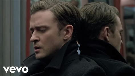 Justin timberlake in the mirror. Mar 20, 2013 · Justin himself doesn't even appear in the video until the 5:45 mark, when the song segues into its coda, but that's just fine--Bill and Sadie Bomar are the real stars of "Mirrors." We have a ... 