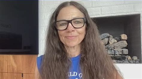 Justine Bateman sounds the alarm over AI use in Hollywood