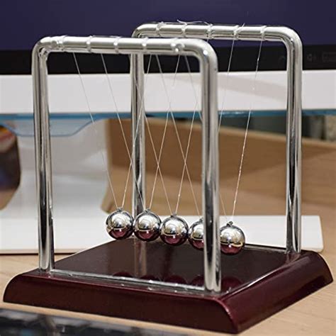 Juvale Newton’s Cradle Pendulum Physics Desk Toy, Kinetic