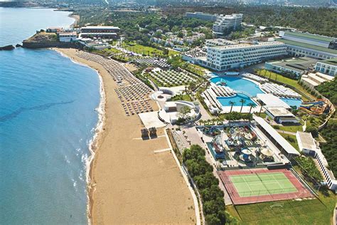 Kıbrıs girne acapulco hotel