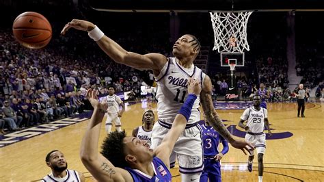 Kentucky vs. Kansas State Basketball Predictions for Sunday's March Madness Game. The Kentucky Wildcats and the Kansas State Wildcats will face off on Sunday in Greensboro for a spot in the Sweet 16.