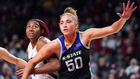 K-state women's basketball 2022. MANHATTAN, Kansas – K-State junior Ayoka Lee added a pile of records to her career resume on Sunday afternoon at Bramlage Coliseum, as the 2022 All-America candidate set the NCAA Division I record for points in a single game by scoring 61 in K-State's wire-to-wire upset of 14th-ranked Oklahoma, 94-65. K-State has won five of the last seven ... 