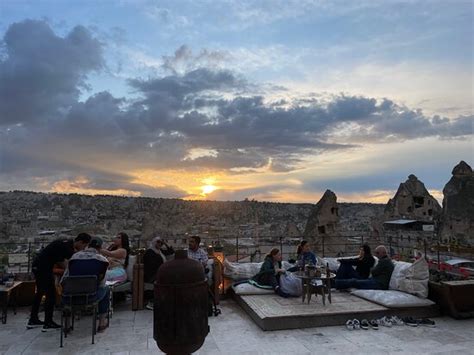 KAIRA ROOFTOP BAR & RESTAURANT, Goreme 2025.