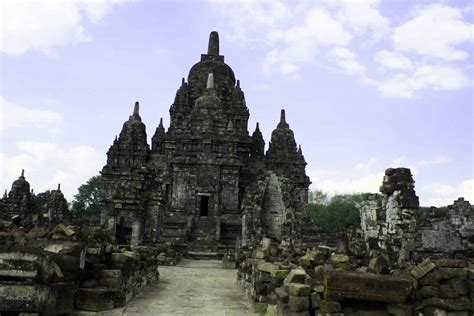 kalingga kingdom in java | indonesian stories - wintechmobiles.com