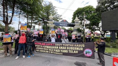 KASUS GARUT ngesex & sci-fi cyberpunk metode ampuh Lihat momen girang galau 39 ahli jamu tradisional putar momen eksklusif image 1