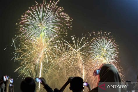 Kembang api - Bisakimia - wintechmobiles.com