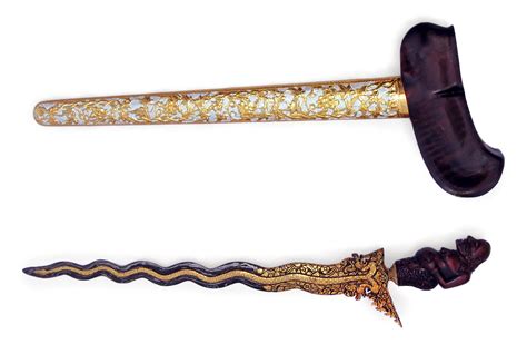 KERIS BUDAYA ASLI MASYARAKAT INDONESIA - wintechmobiles.com
