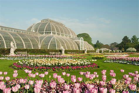 Kew Gardens - raincitystudios.com